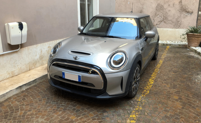 MINI Mini Cooper Usata SE Classic